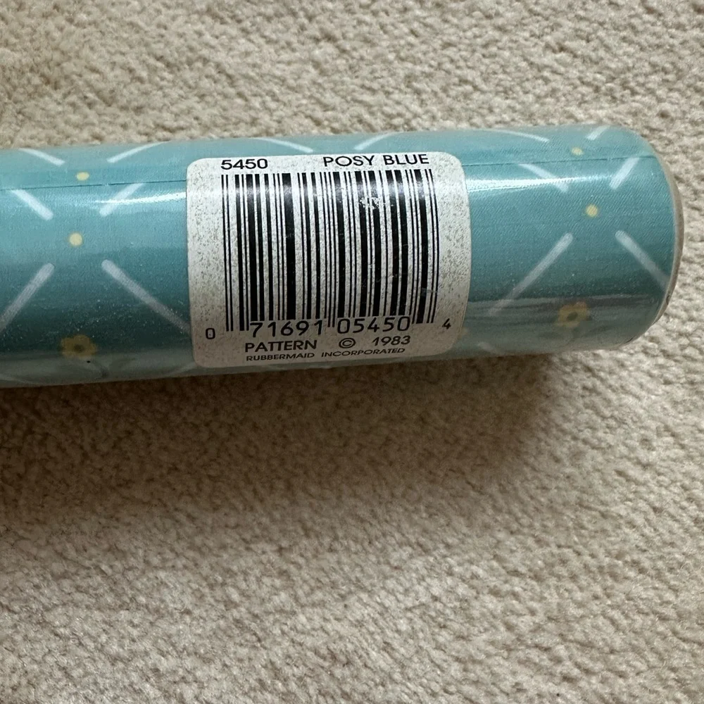 1983 Rubbermaid Smooth 'N Easy Drawer & Shelf Liner - Posy Blue